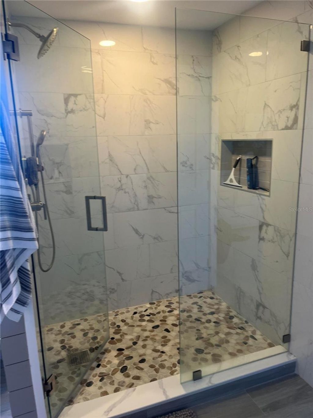 Photo of 24 Oakwood Drive N #24, Englewood, FL 34223 (MLS # O6341594)