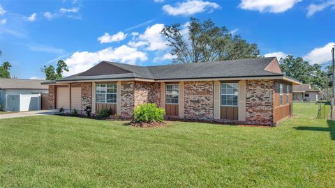 A home in LAKELAND