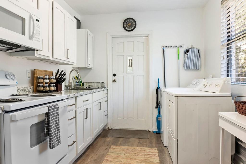 INGLESIDE PB - Residential