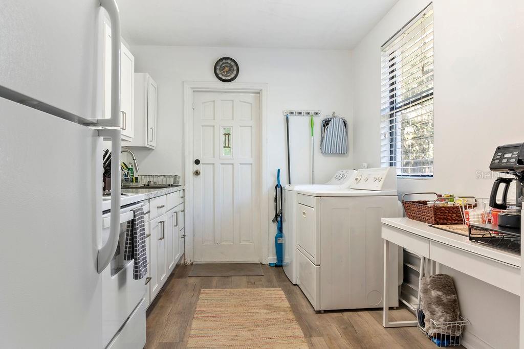 INGLESIDE PB - Residential