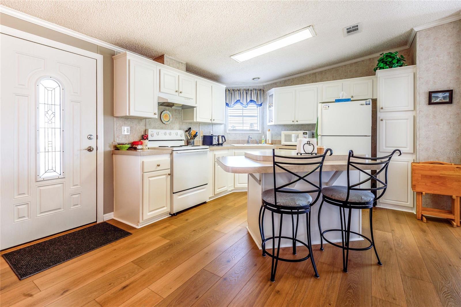 MAPLE LEAF ESTATES - Residential