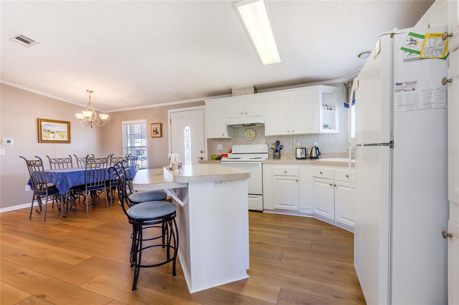 MAPLE LEAF ESTATES - Residential