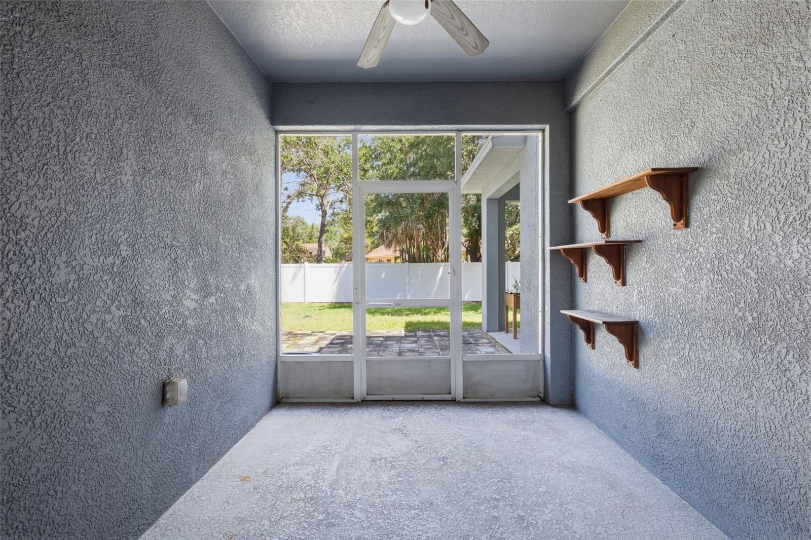 AMBERLY OAKS TWNHMS - Residential Lease
