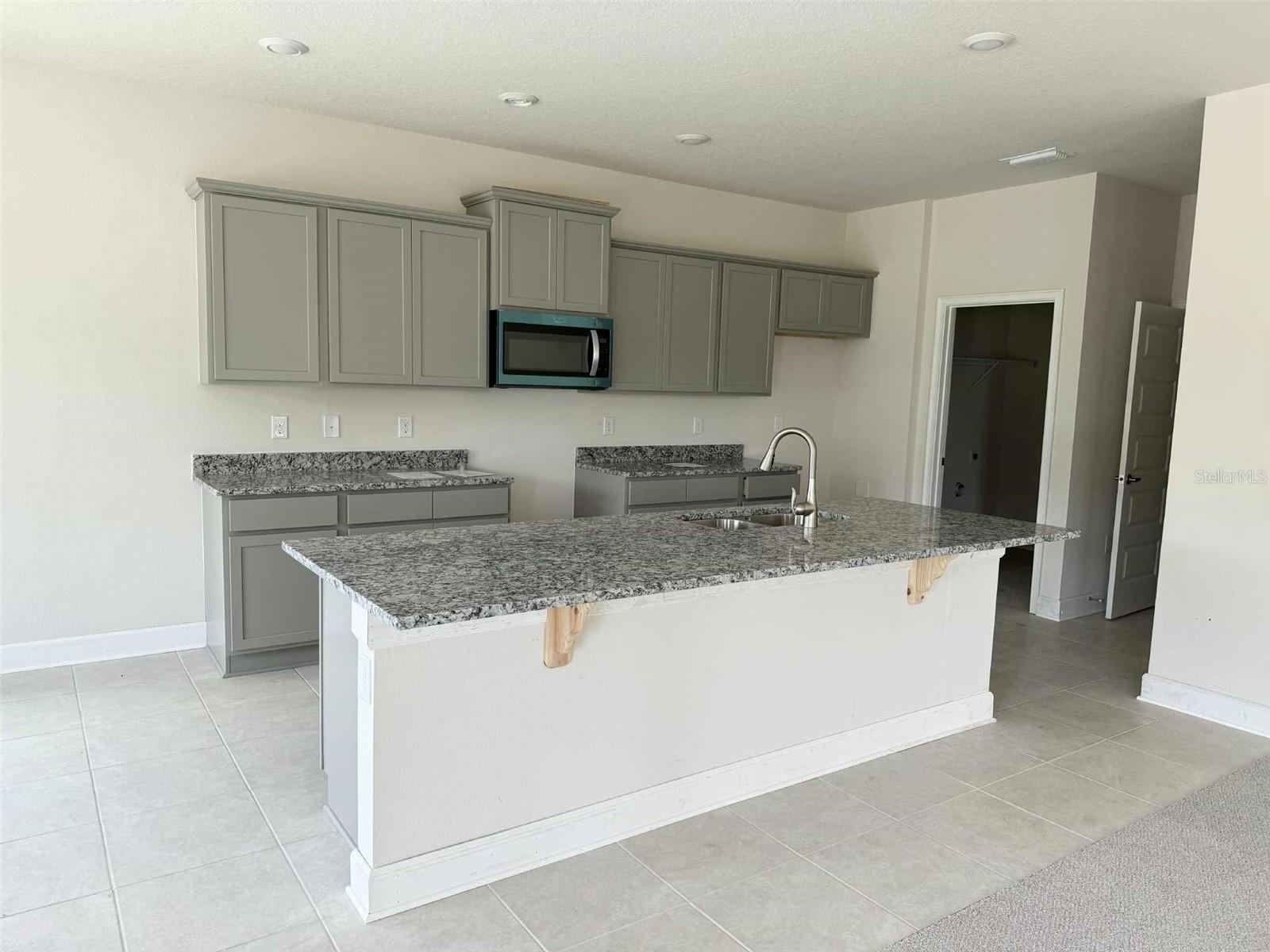4020 SAGEFIELD DRIVE