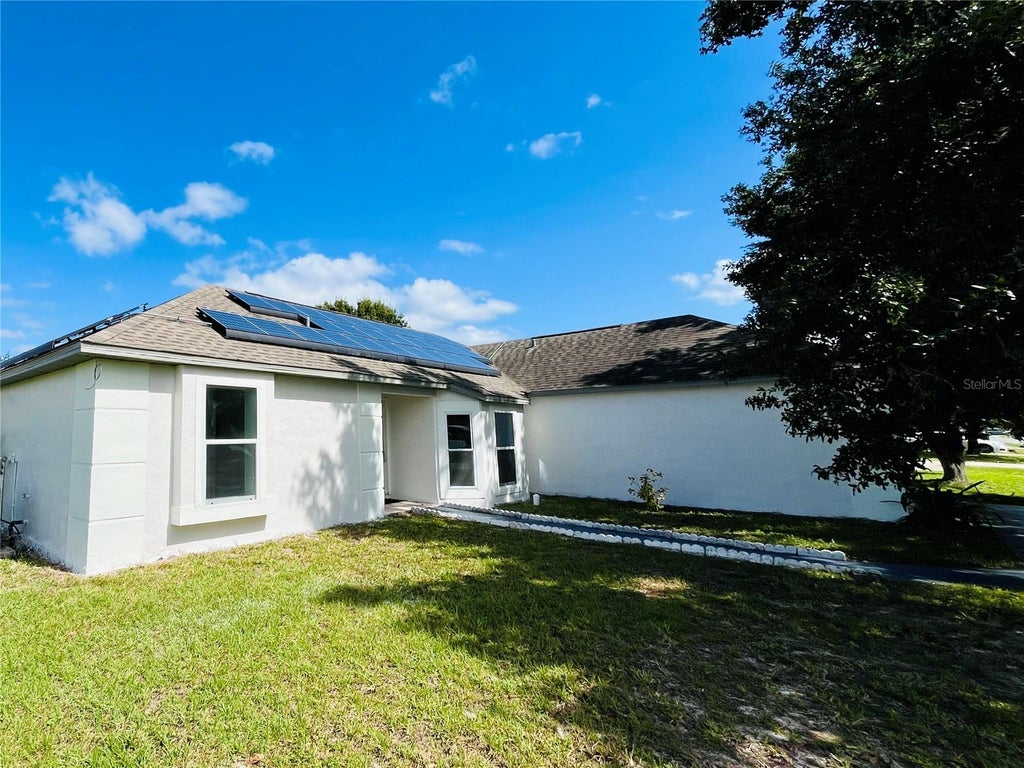 Photo of 169 Birmingham Drive, Kissimmee, FL 34758 (MLS # S5159835)