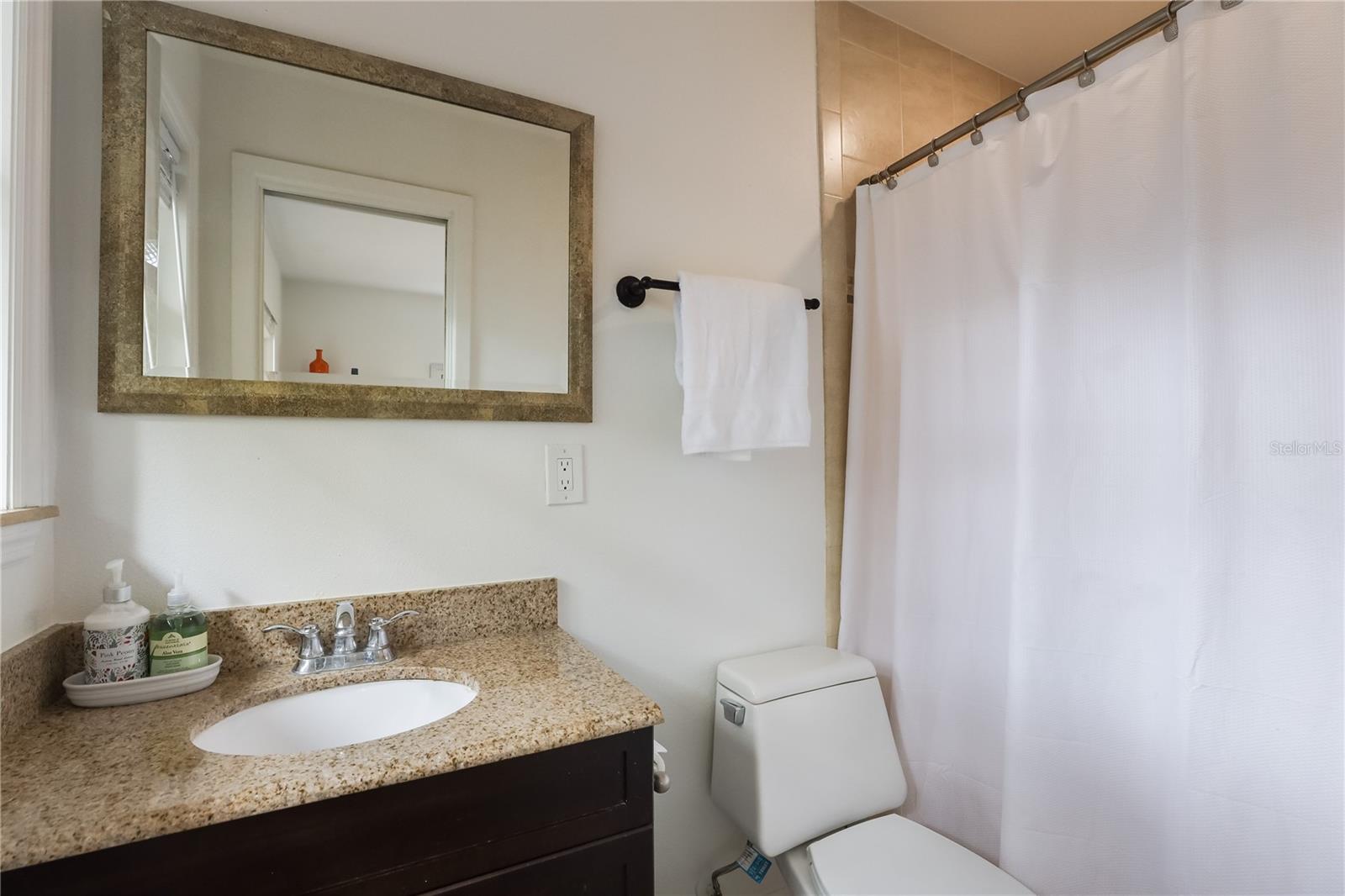 HOMELANDS DEV CORP SUB - Residential Lease