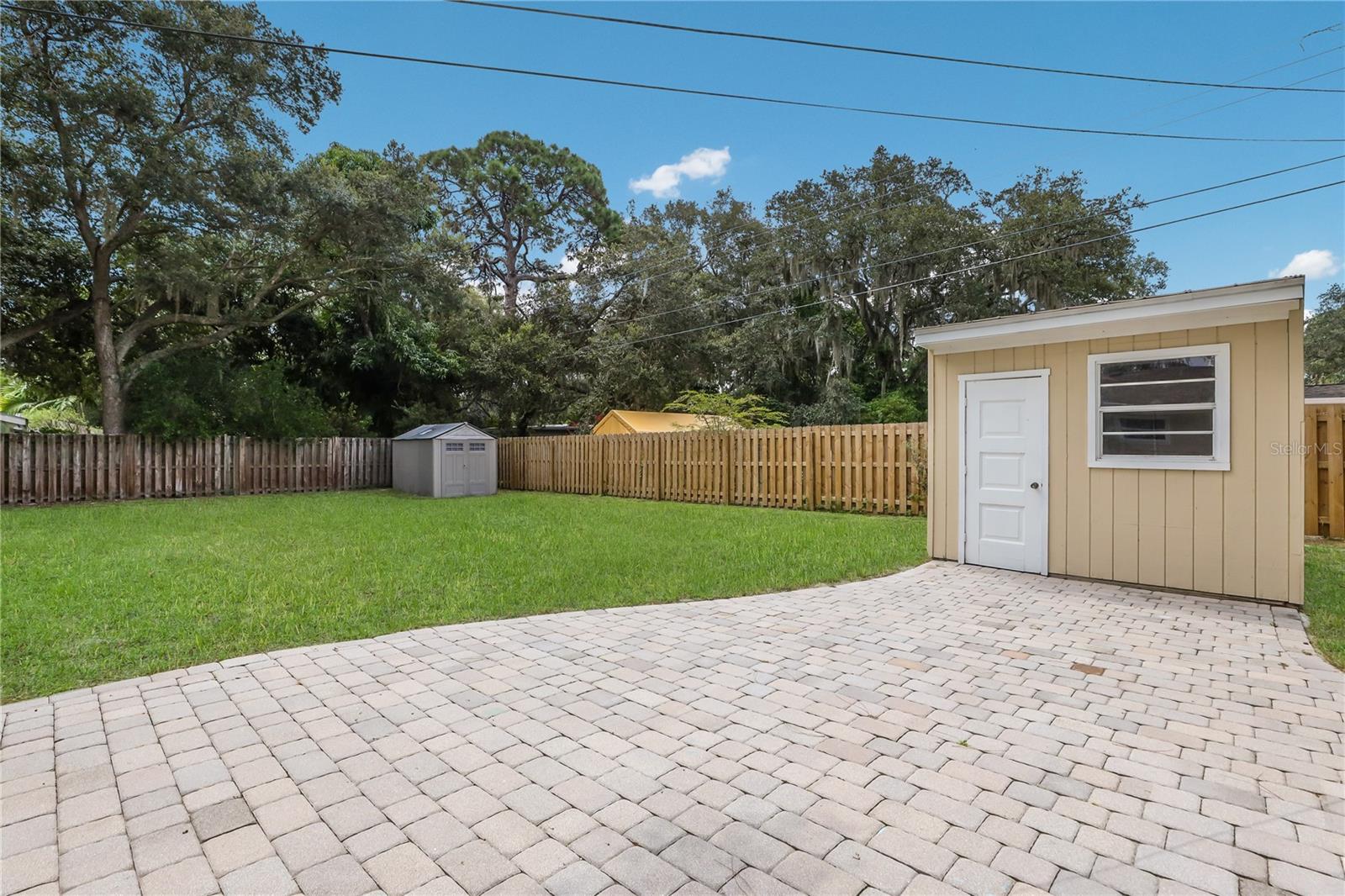 HOMELANDS DEV CORP SUB - Residential Lease