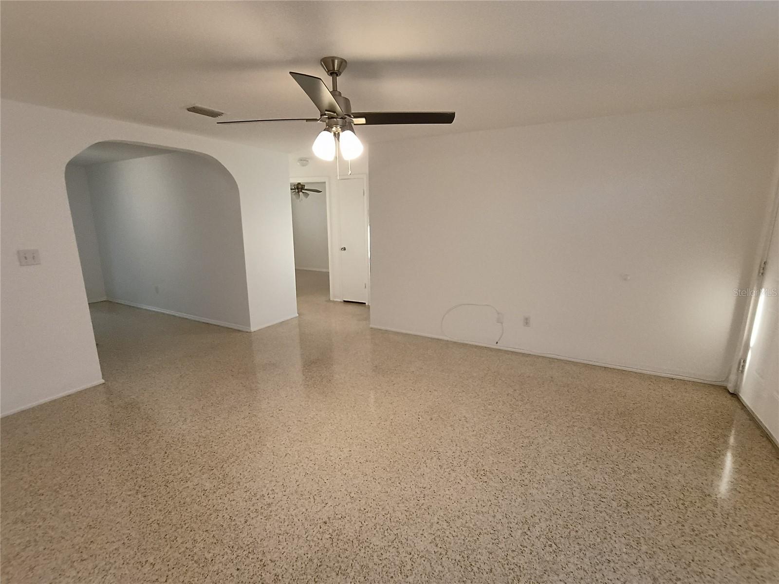 PINE CREST ADD HOLLY HILL - Residential