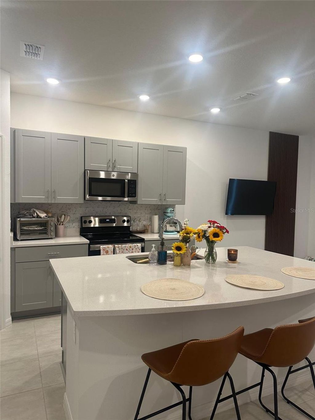 Photo of 2743 Puffin Pl #2743, Davenport, FL 33837 (MLS # S5142310)