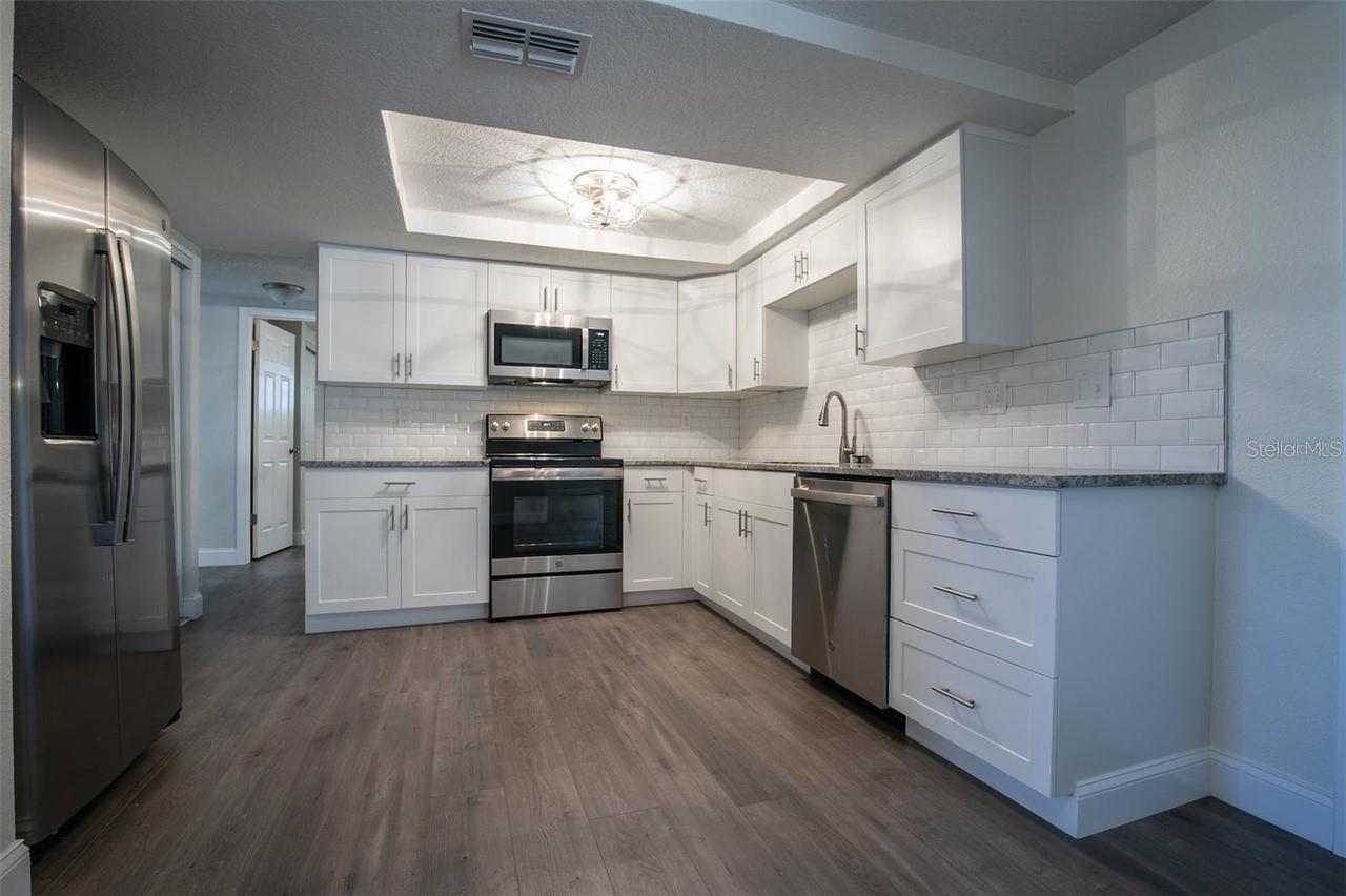 EMBASSY HILLS - Residential