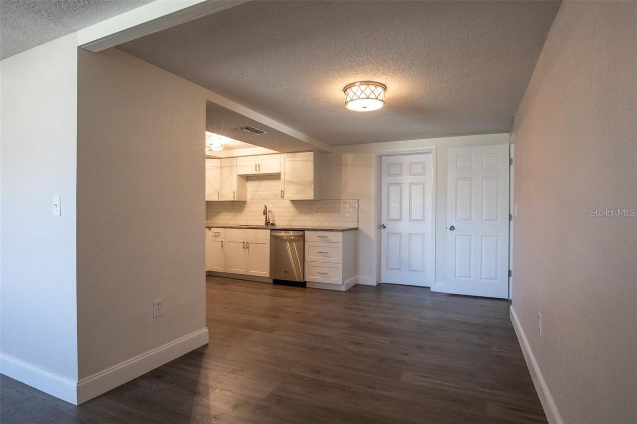 EMBASSY HILLS - Residential