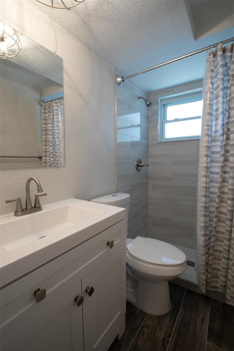 EMBASSY HILLS - Residential