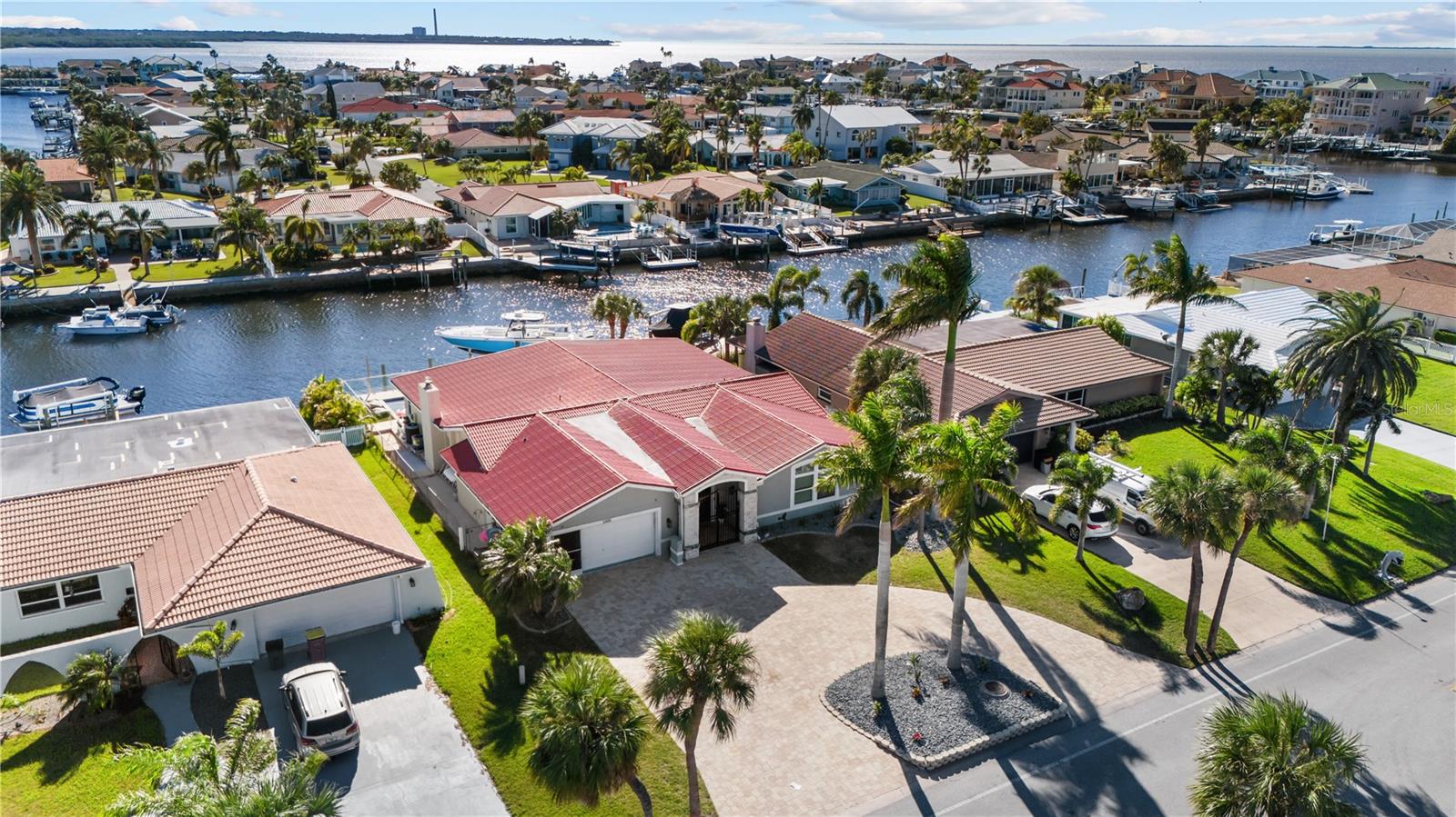 3300 FLORAMAR TERRACE