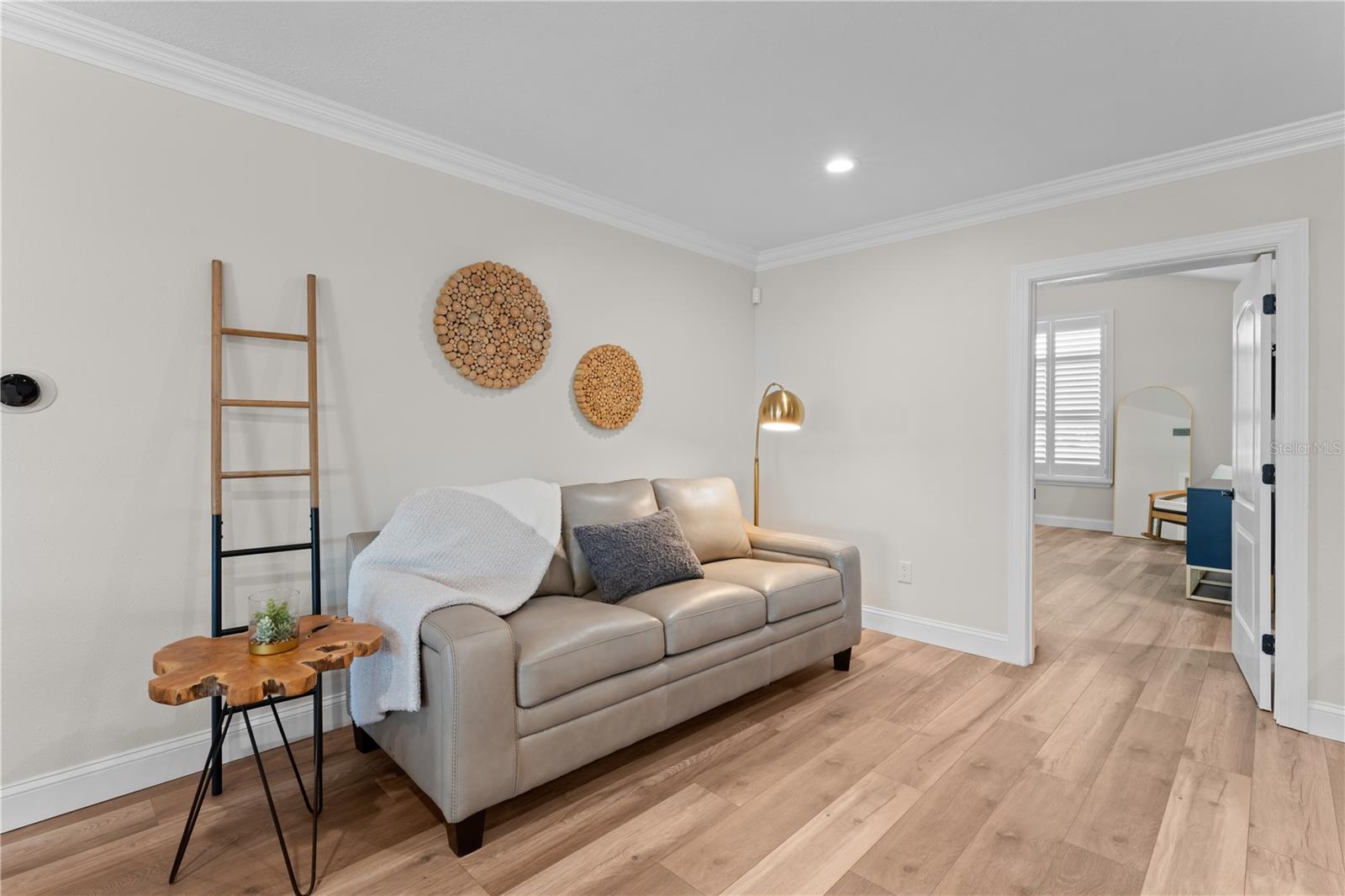 FLOR A MAR - Residential