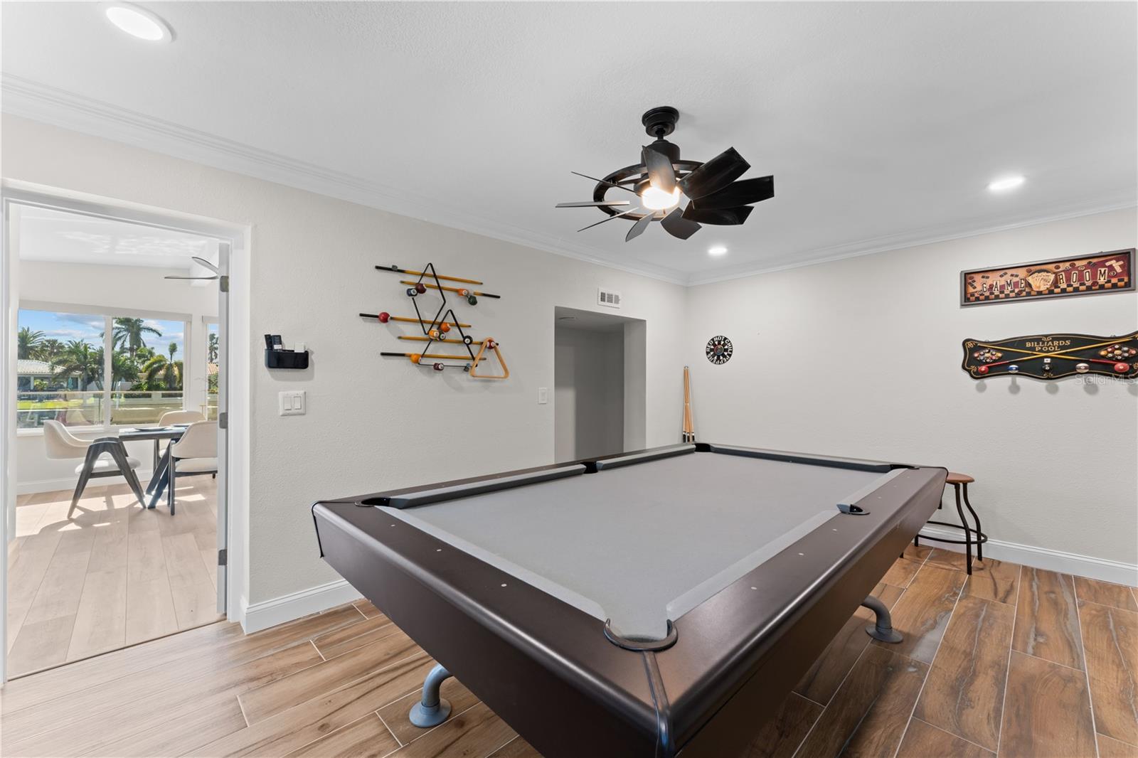 FLOR A MAR - Residential