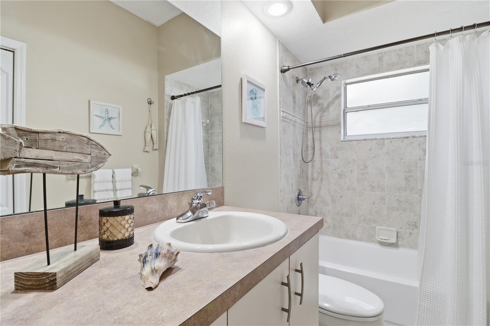 CINNAMON RIDGE UNIT 04 PH 01 - Residential