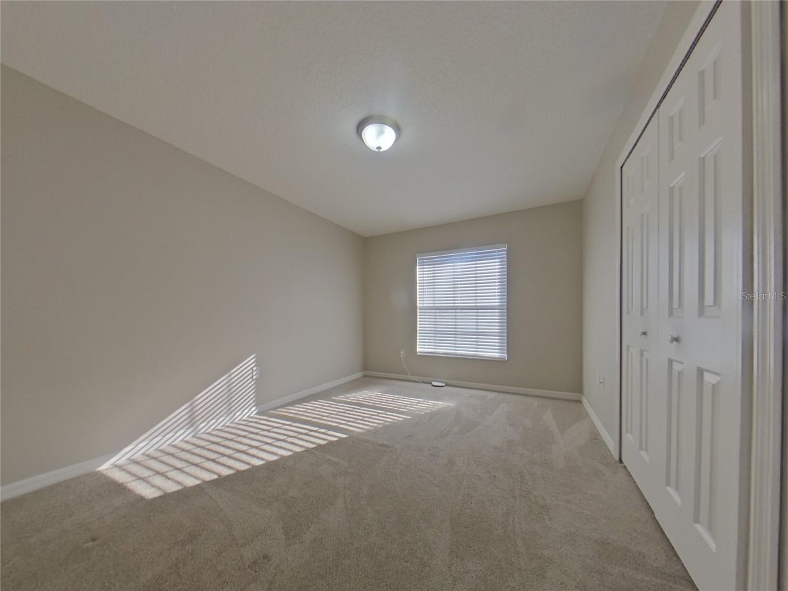 TAVARES GROVES AT BAYTREE PH 02 LT 71 PB - Residential Lease