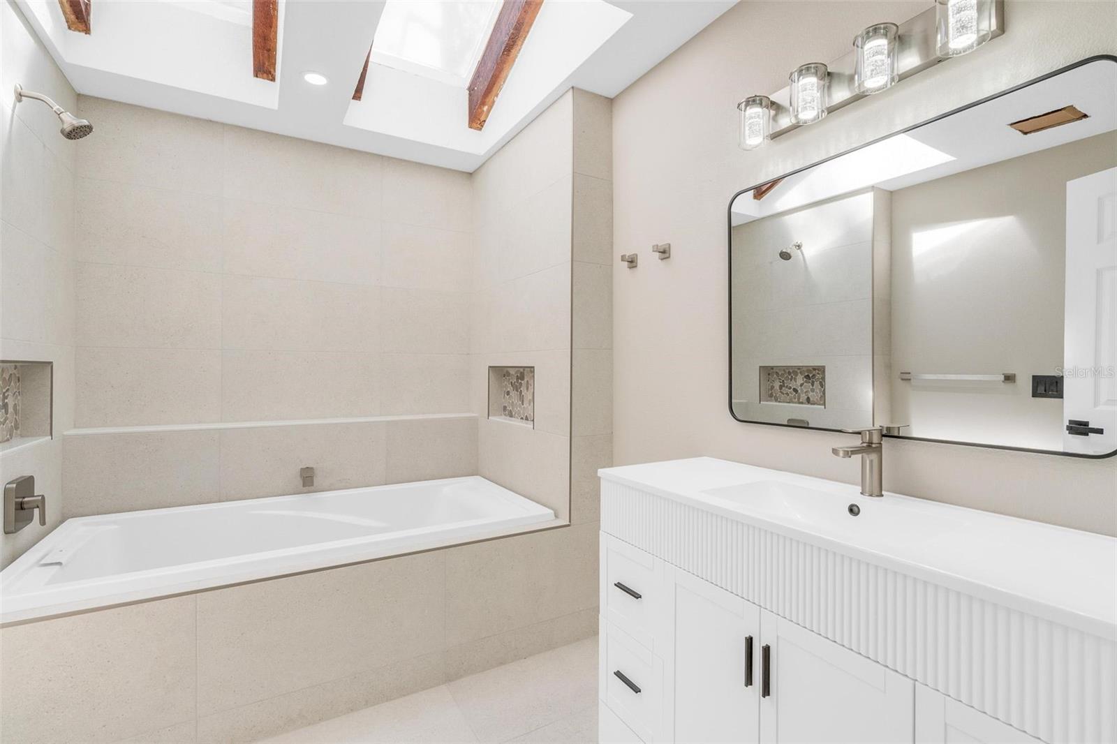 PALM COAST/WYNNFIELD SEC 18 - Residential