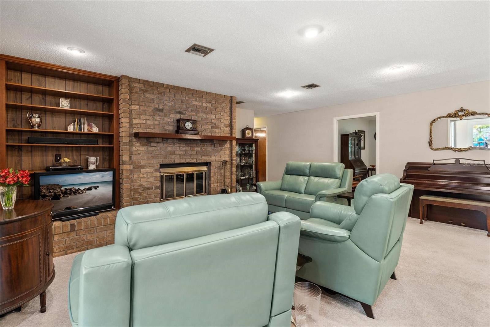 CEDAR PARK - Residential