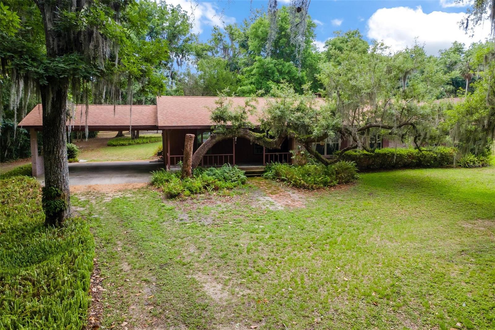 6400 SUNNYSIDE DRIVE