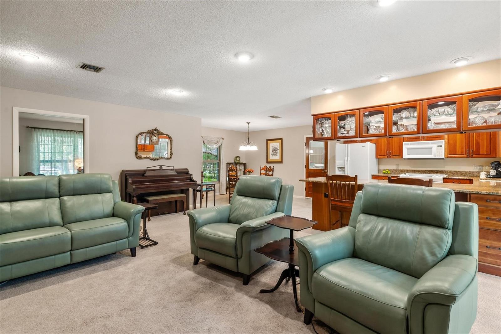 CEDAR PARK - Residential