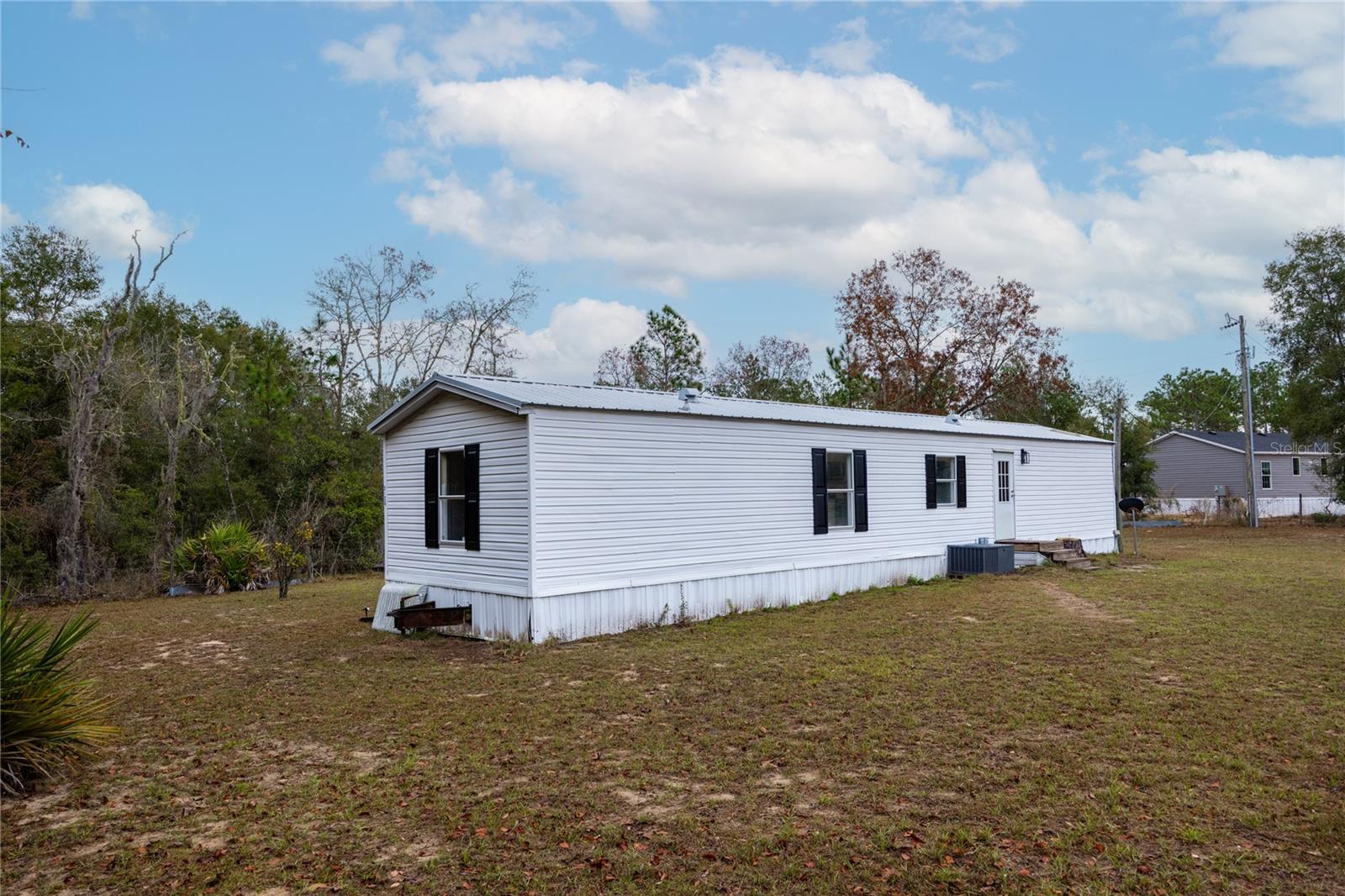 UNIVERSITY OAKS - Residential