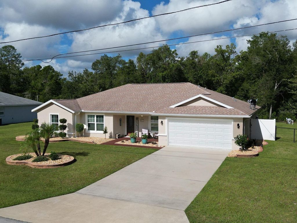 Photo of 15136 SE 93rd Avenue, Summerfield, FL 34491 (MLS # OM719040)