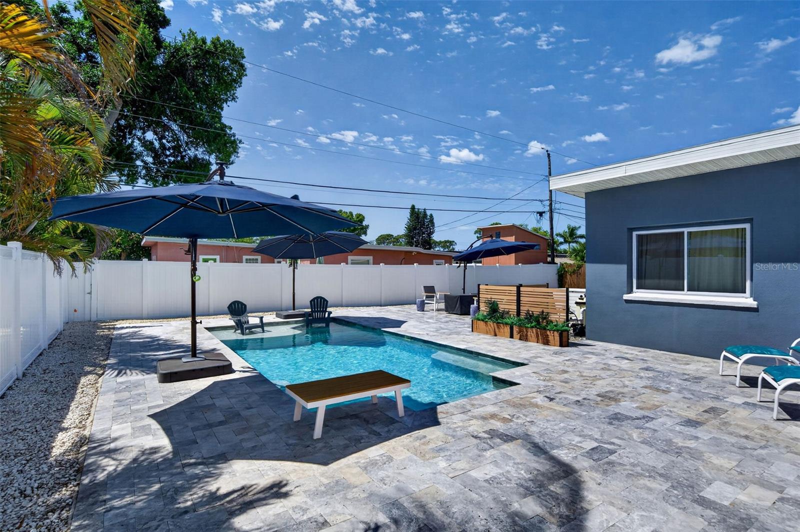 GARDEN MANOR SEC 1 - Residential