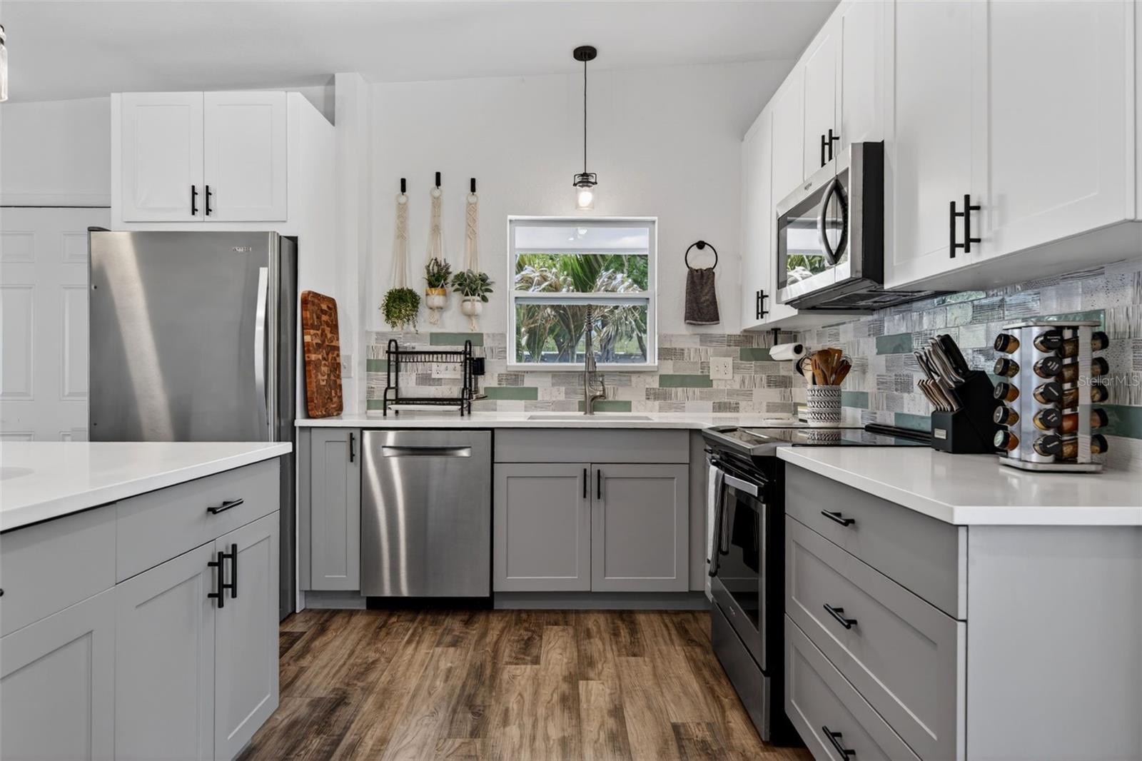 GARDEN MANOR SEC 1 - Residential