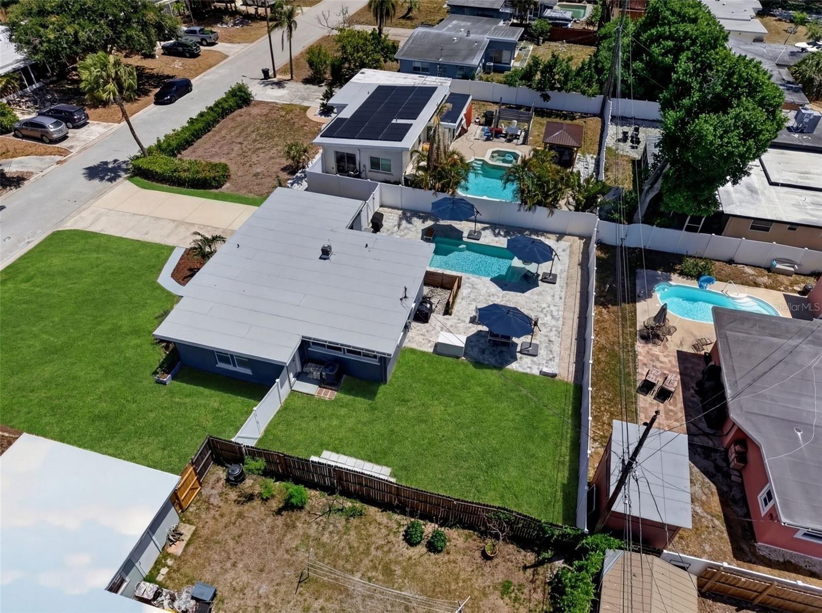 GARDEN MANOR SEC 1 - Residential