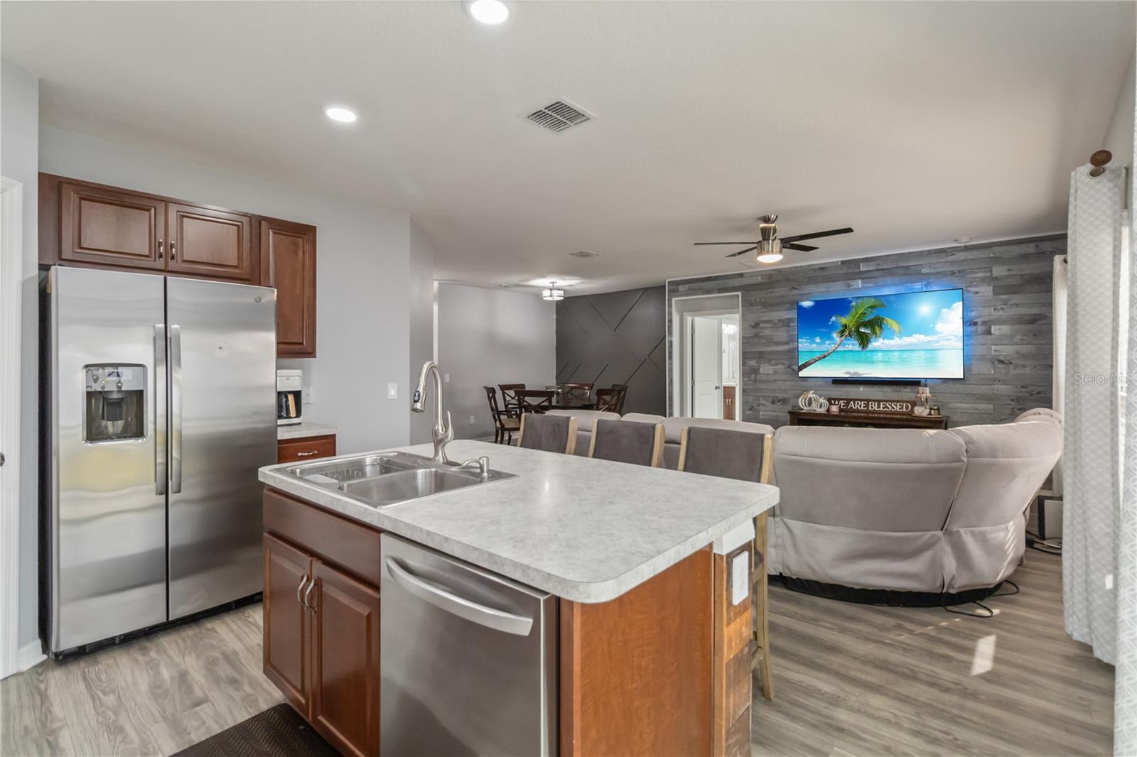 EAGLE POINTE PH III SUB - Residential