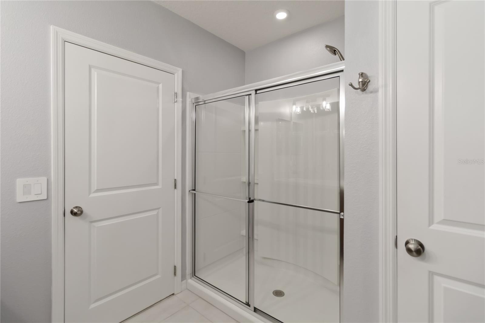 EAGLE POINTE PH III SUB - Residential