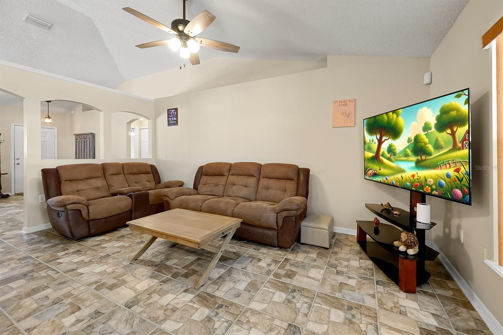 DELTONA LAKES UNIT 35 - Residential