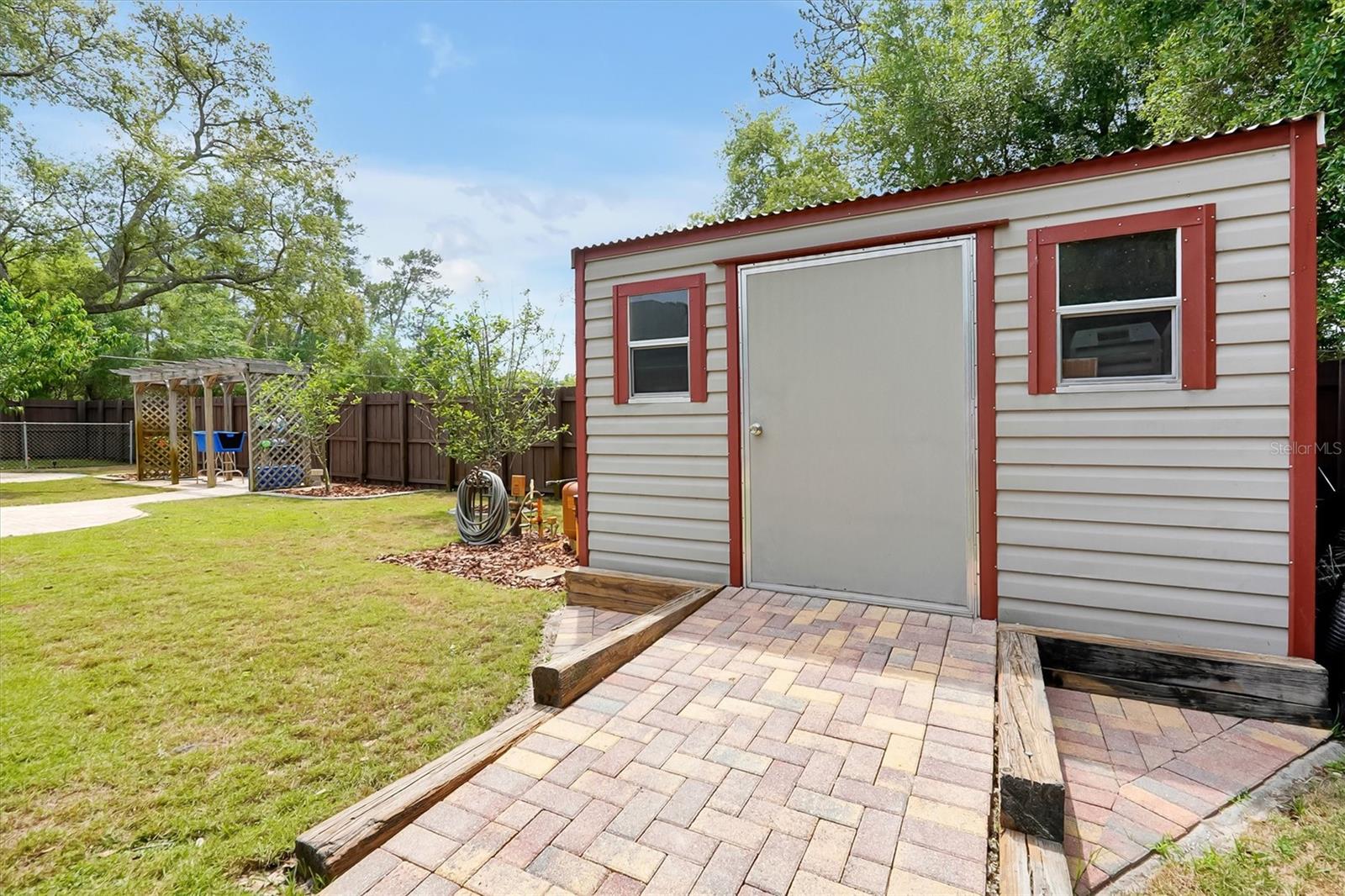 DELTONA LAKES UNIT 35 - Residential