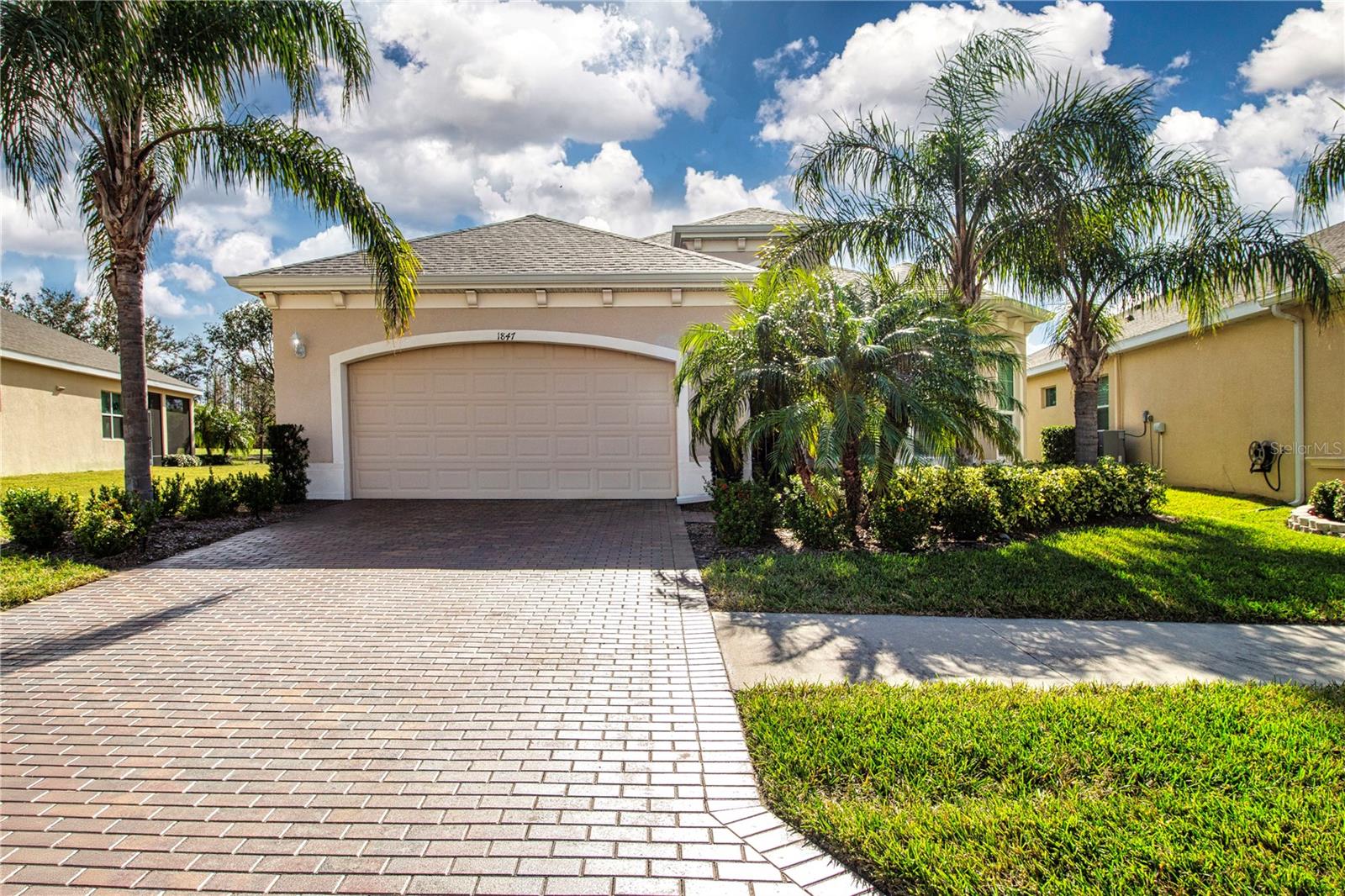 1847 PACIFIC DUNES DRIVE