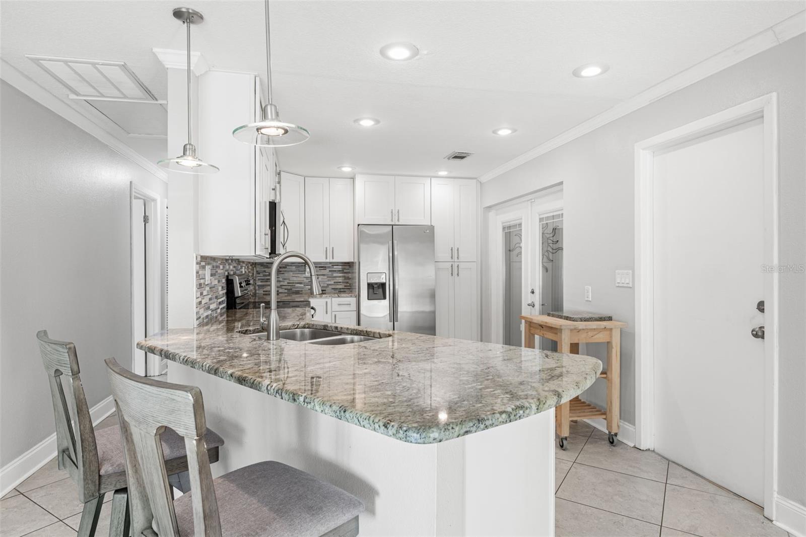 OAKDALE MANOR ADD - Residential Lease