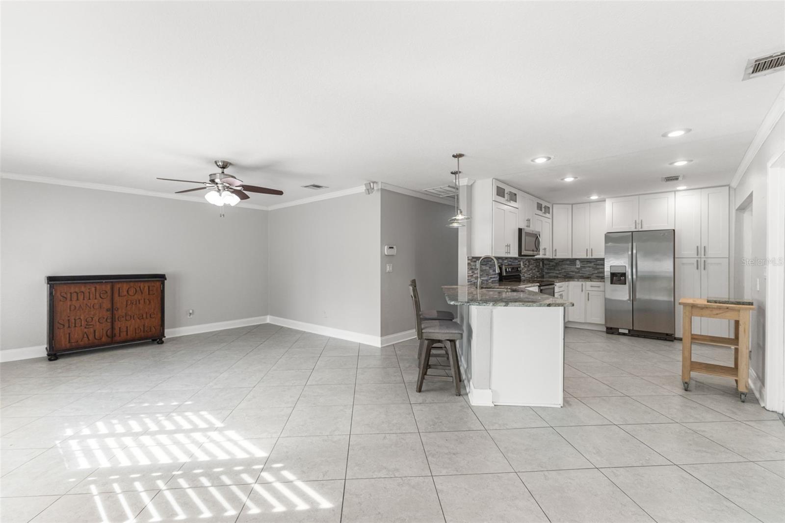 OAKDALE MANOR ADD - Residential Lease