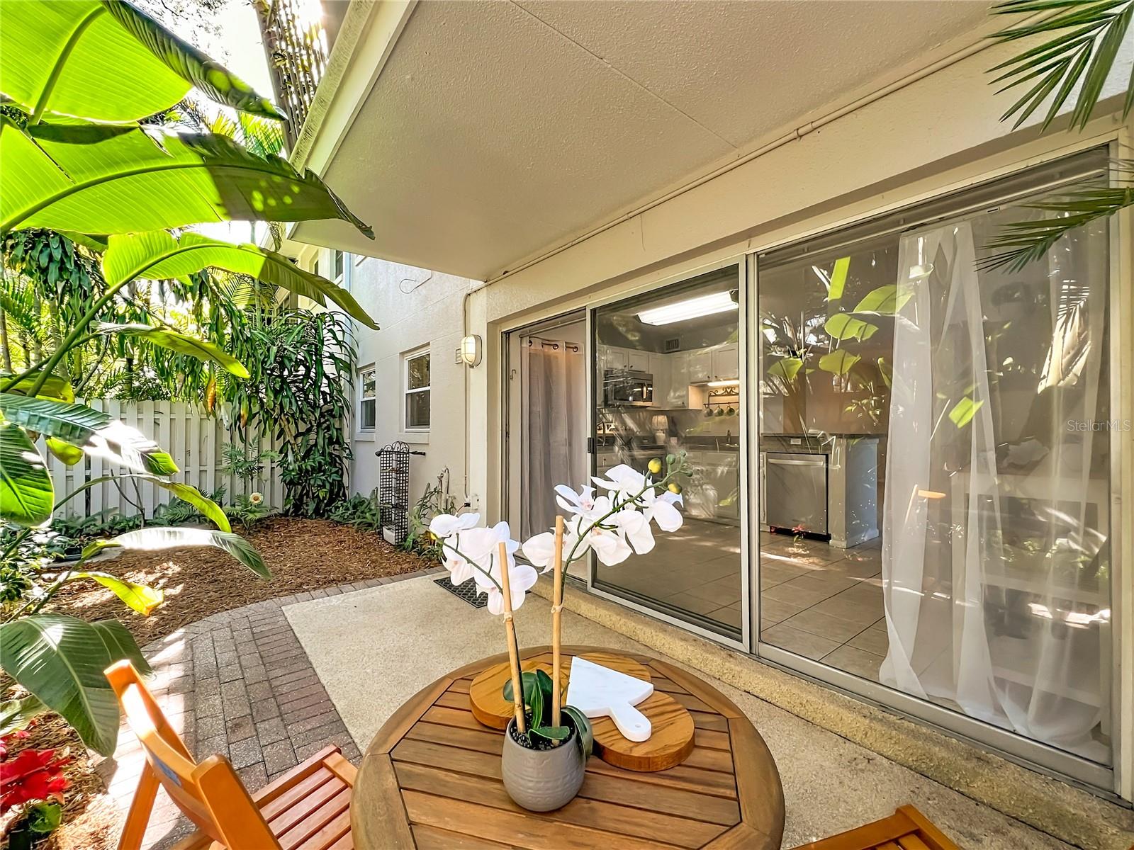 LAKESIDE/DELANEY PARK - Residential