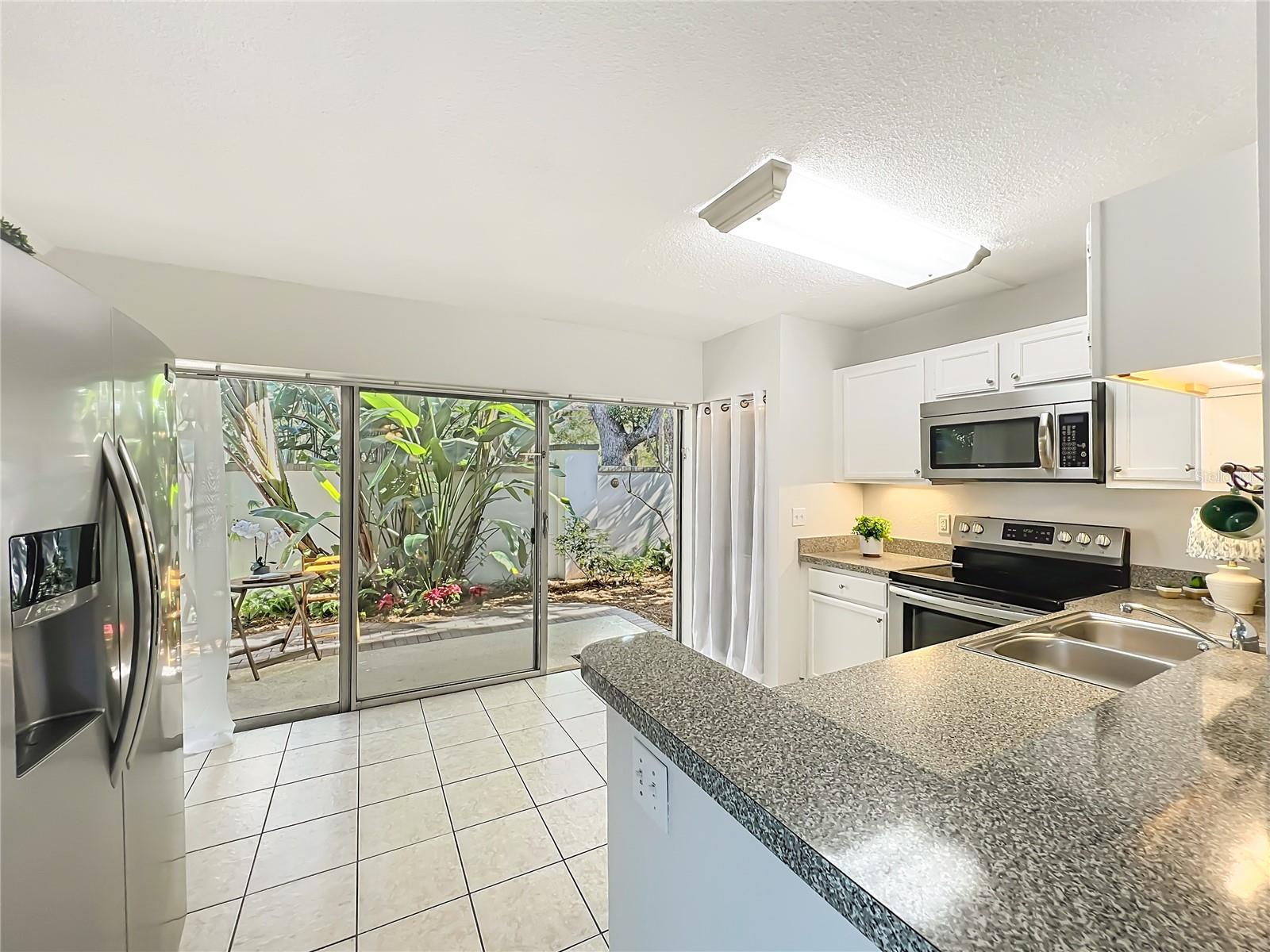 LAKESIDE/DELANEY PARK - Residential