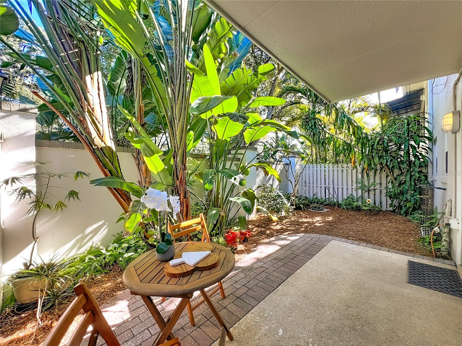 LAKESIDE/DELANEY PARK - Residential