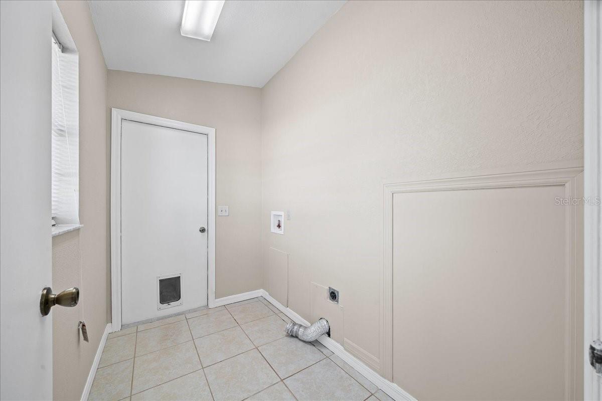 DOVE HILL - Residential