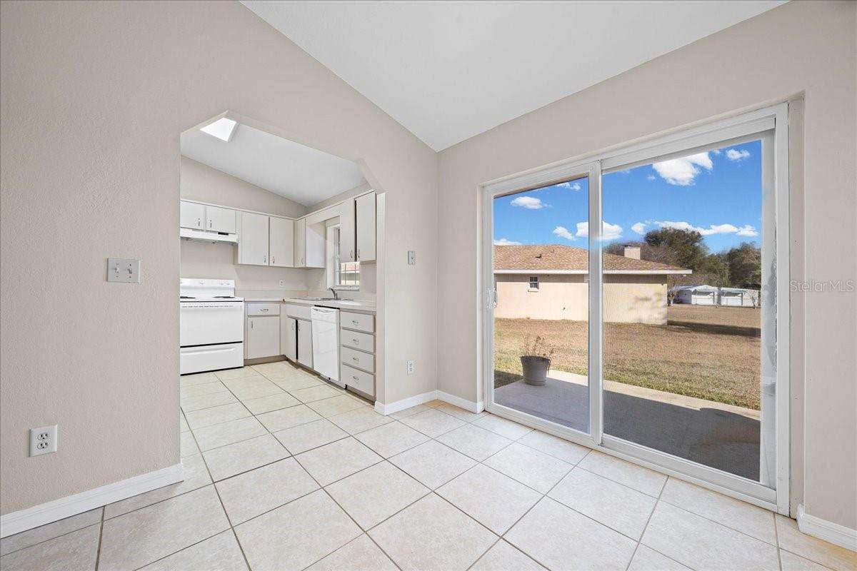 DOVE HILL - Residential