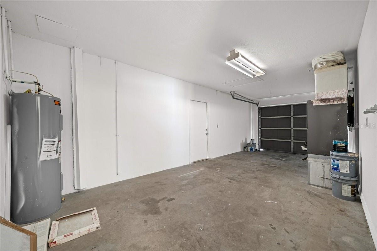 DOVE HILL - Residential