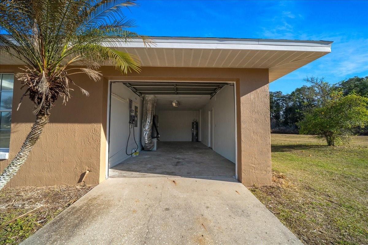 DOVE HILL - Residential