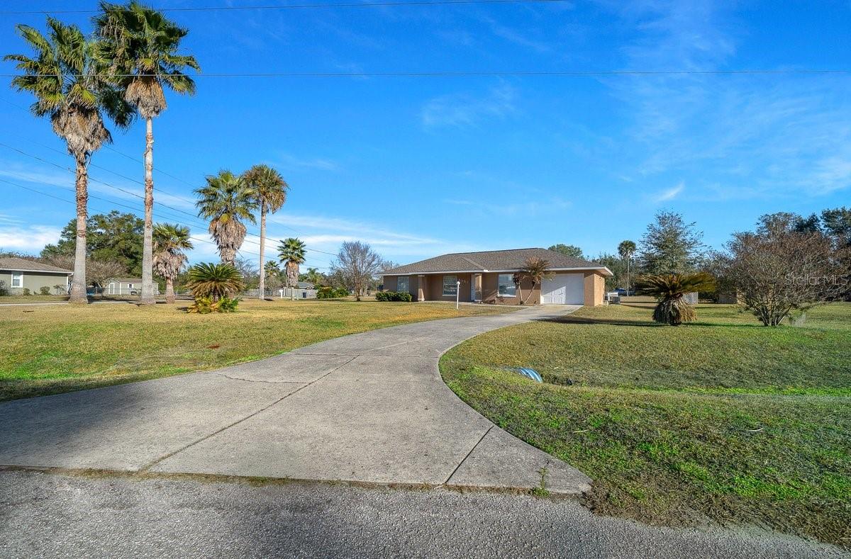 DOVE HILL - Residential