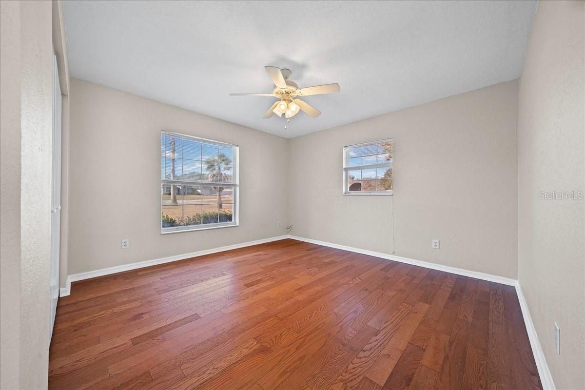 DOVE HILL - Residential