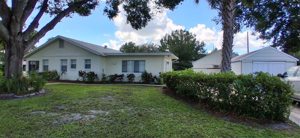 Photo of 1604 Massachusetts Avenue, Saint Cloud, FL 34769 (MLS # O6336916)