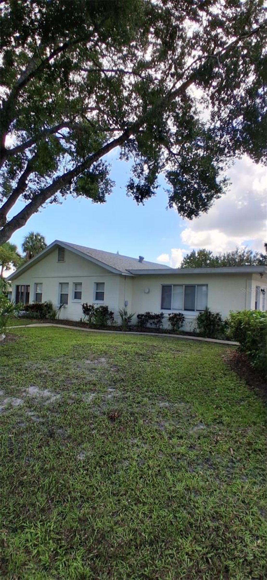 Photo of 1604 Massachusetts Avenue, Saint Cloud, FL 34769 (MLS # O6336916)