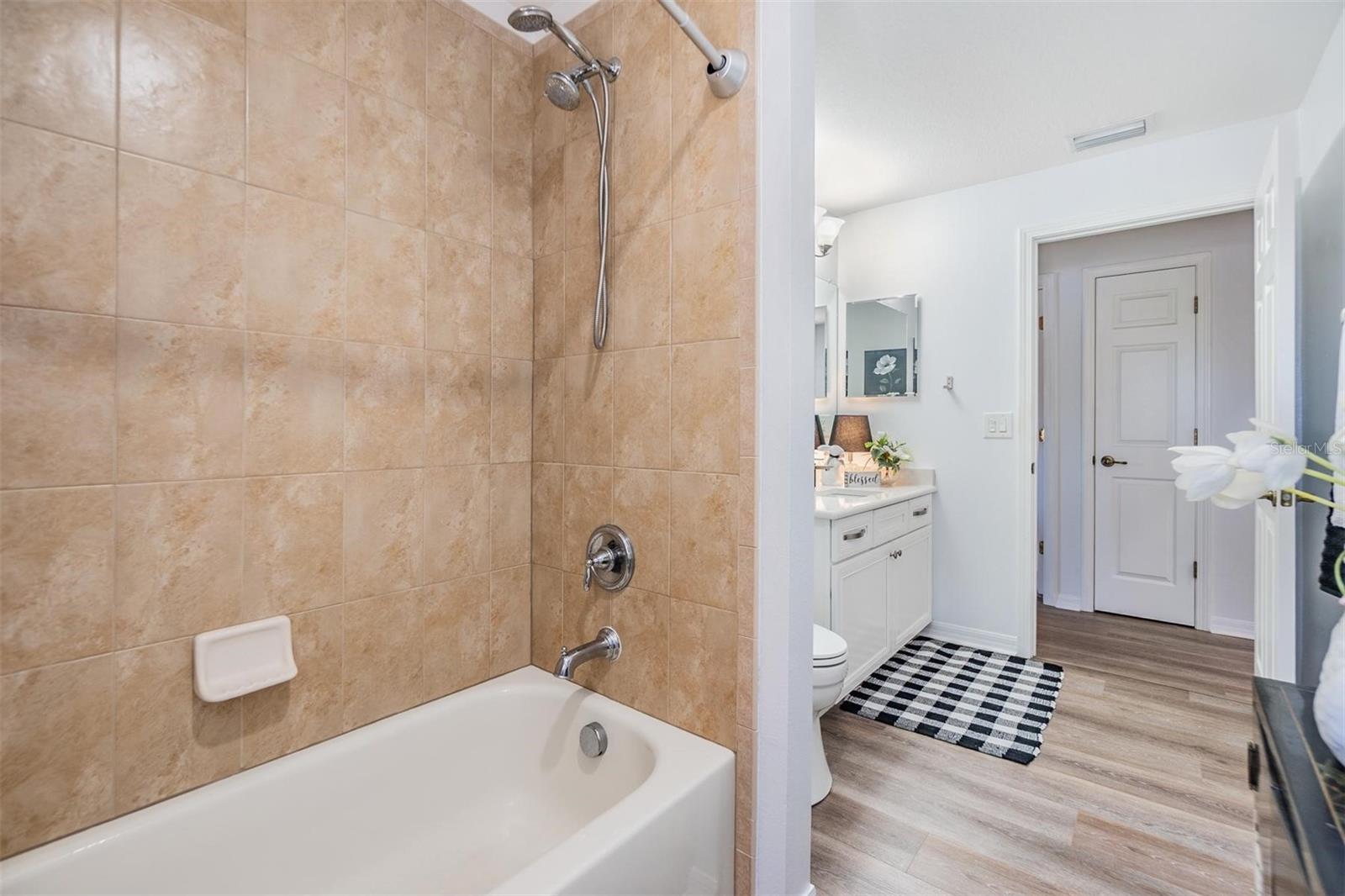 LAKESHORE RANCH PH I - Residential