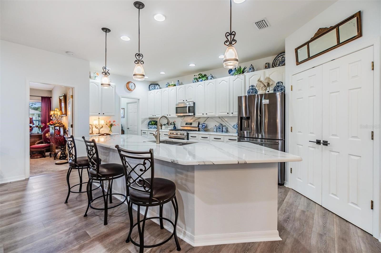 LAKESHORE RANCH PH I - Residential